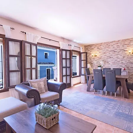 Holiday home Large Townhouse Golden Mile *