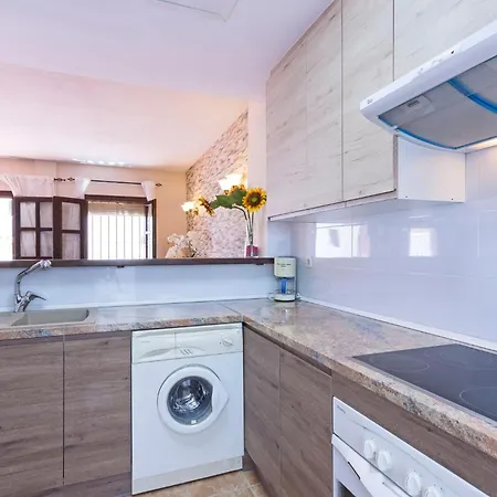 Large Townhouse Golden Mile Holiday home *