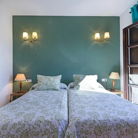 Holiday home Large Townhouse Golden Mile *